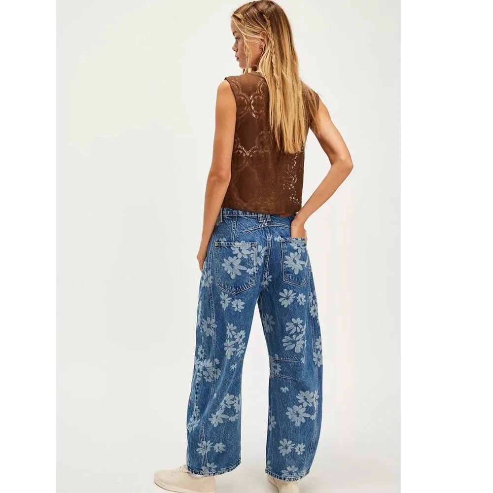 Free People We The Free Good Luck Printed Barrel Jeans Laser Daisy Blue Floral